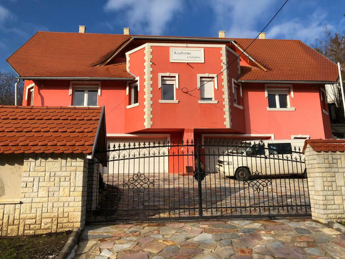 Kedvenc Vendeghaz Hotel Mişcolţ Exterior foto